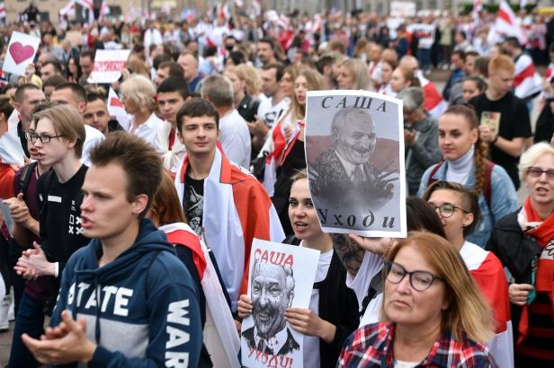Weißrussland: Wieder demonstrieren Zehntausende gegen Lukaschenko