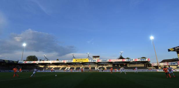 Denkmäler des Größenwahns: Fußball-Stadien, die überflüssig sind