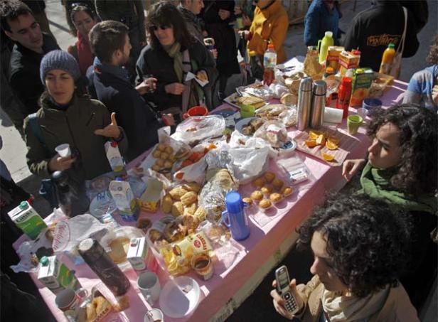 "Permanent Breakfast" around the world