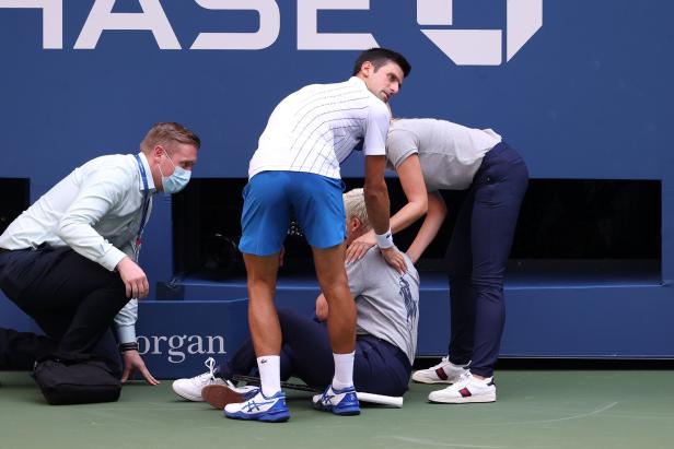 Skandal in New York: Djokovic bei den US-Open disqualifiziert
