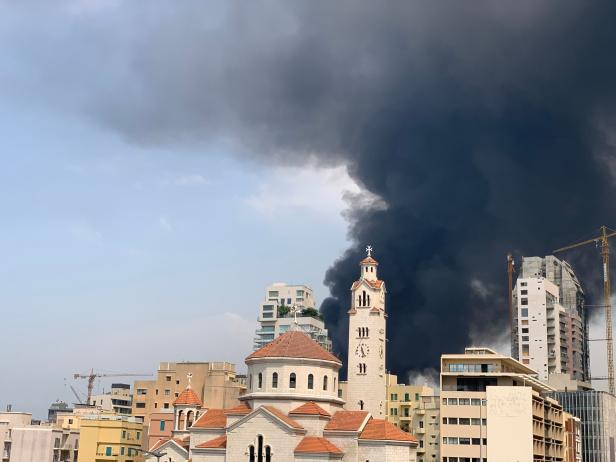 LEBANON-PORT-FIRE