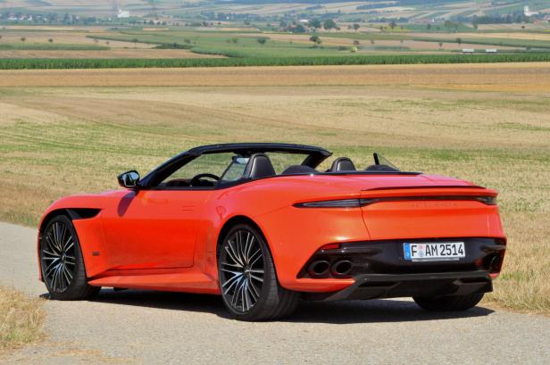 Aston Martin DBS Superleggera Volante: Ausfahrt mit dem offenen Supersportwagen