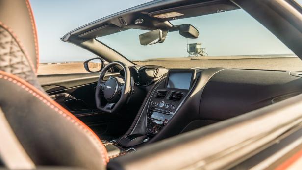 Aston Martin DBS Superleggera Volante: Ausfahrt mit dem offenen Supersportwagen