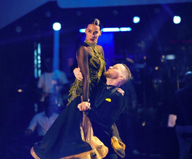 Dancing Stars: Harte Kritik von Karina Sarkissova für Christian Dolezal