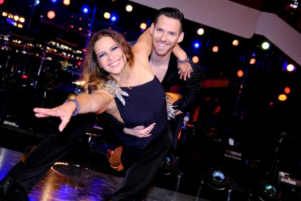 Erste Show "Dancing Stars": Samba-Ogerl und der "Underdog"