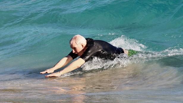 McConaughey & Co.: Surfer Dudes