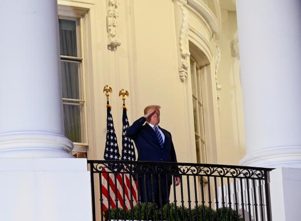 t U.S. President Donald Trump returns to the White House after treatment for the coronavirus at the White House in Washington