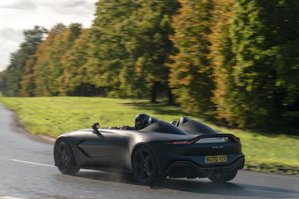 4_aston_martin_v12_speedster_prototype.jpg