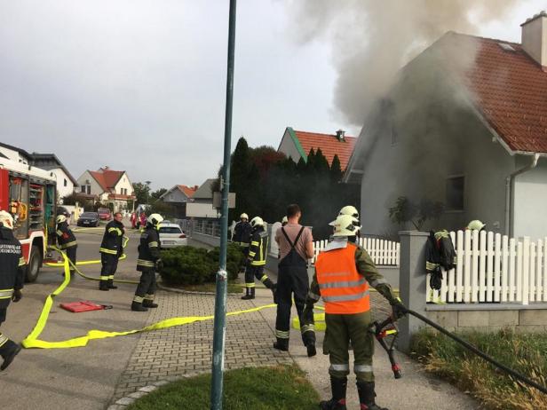 Einfamilienhaus in Siegendorf in Brand: Mehrere Tiere gerettet
