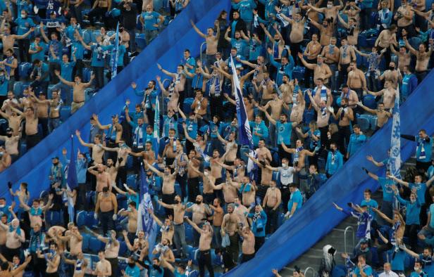 Champions League: Wo Abstand halten völlig egal war