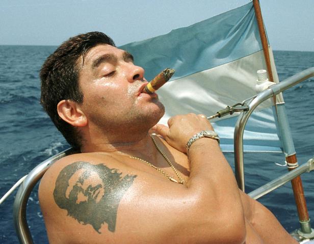 Zwischen Himmel und Hölle: Das verrückte Leben des Diego Maradona
