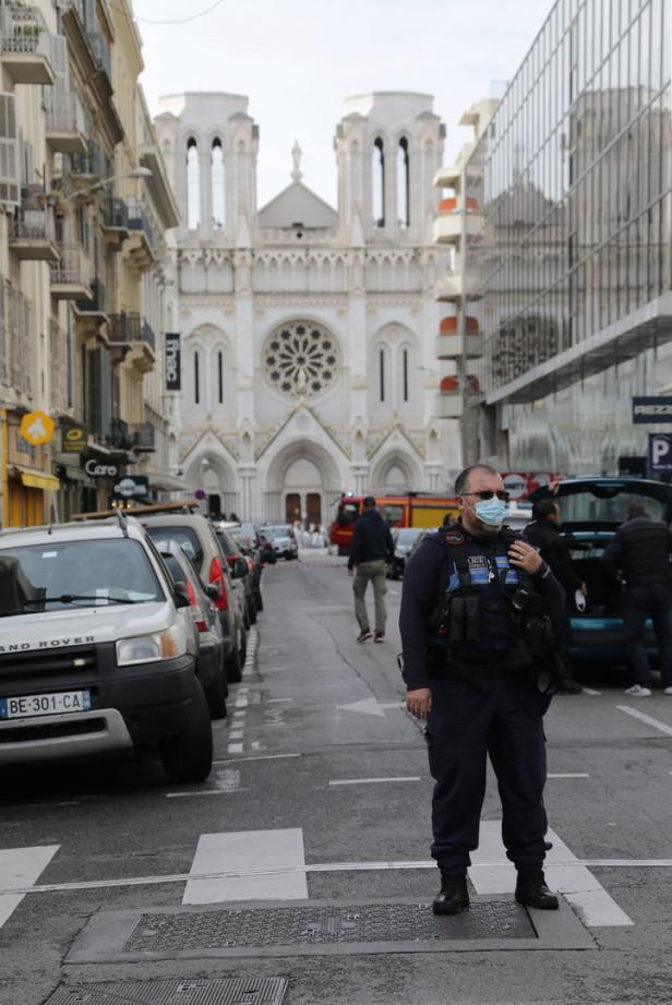 Nizza: Nach Enthauptung in Basilika zweiter Verdächtiger in Haft
