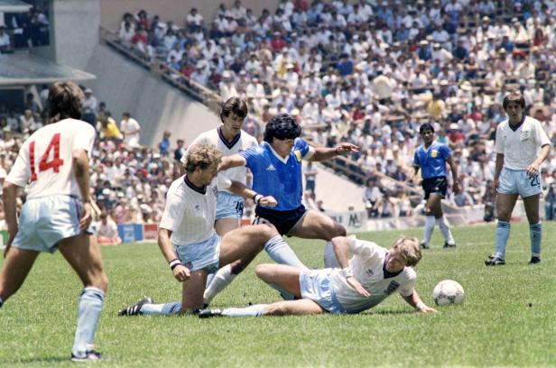 FILES-WORLD CUP-1986-ARG-ENG