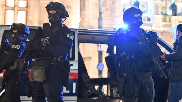 Terrornacht in City-Lokal: "Hinter jedem Fenster ein Polizist"