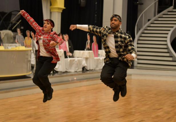 Hip-Hop-Beats im Ballroom: Jetzt müssen die Dancing Stars beim "Streetdance“ ran