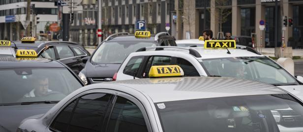 Doch kein Taxameter: Uber kann weiter mit Vorabpreisen fahren