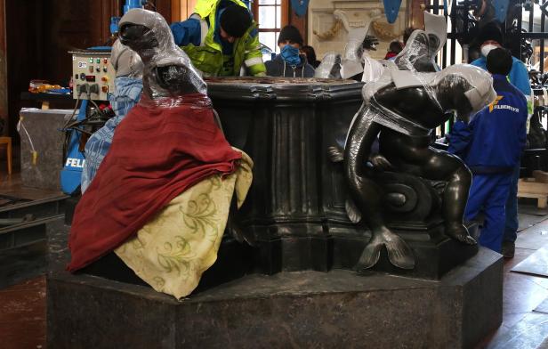 Providentiabrunnen verlässt Belvedere: Der Umzug der alten Dame