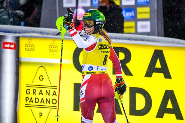 Damen-Slalom in Levi: Vlhova siegt vor Shiffrin und Liensberger