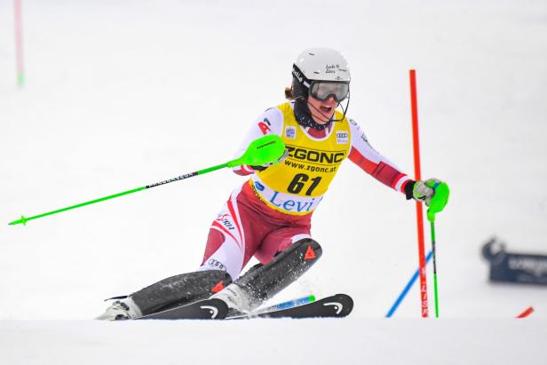 Damen-Slalom in Levi: Vlhova siegt vor Shiffrin und Liensberger