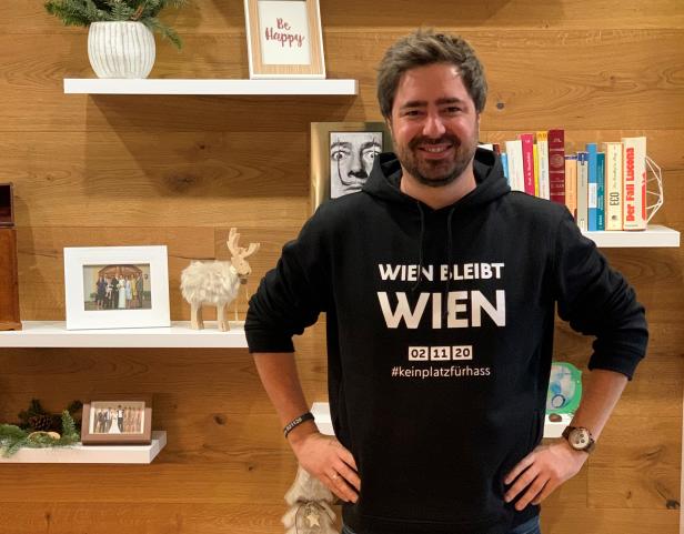Wiener Neustädter kämpft mit T-Shirts gegen Angst und Hass