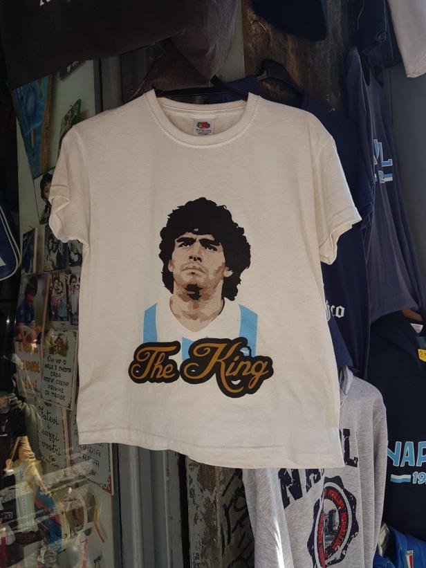 Maradona in Neapel: Messias der Fans, Freund der Mafia