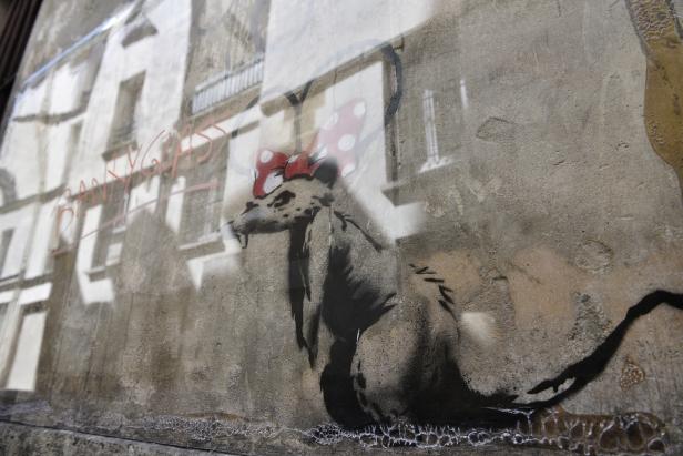 Banksy street art in Paris
