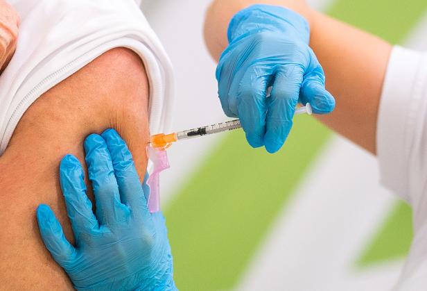 Österreichs Impfstrategie mit Löchern im Echtbetrieb