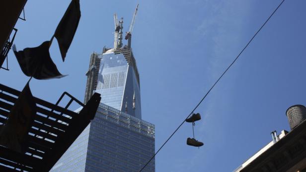 Neues World Trade Center bekommt seine Spitze
