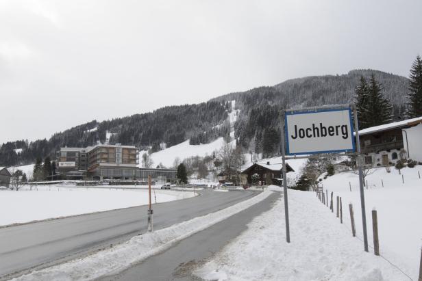 Jochberg: Ein Dorf im Bann der  britischen Virusmutation