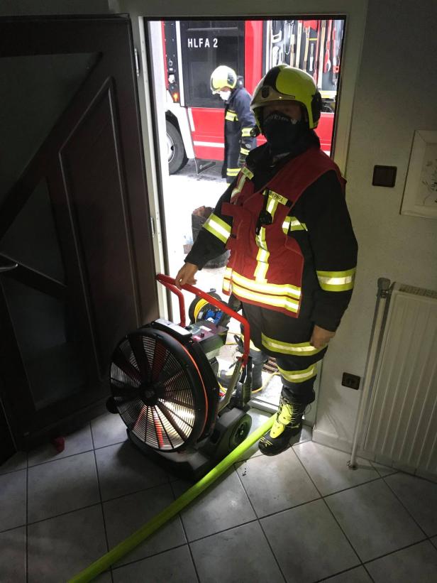 Brandalarm: Keller im Bezirk St. Pölten stand in Flammen