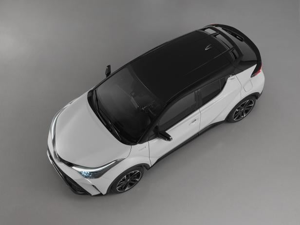 69578-toyota-c-hr-gr-sport-statisch-chr-26.jpg