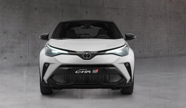 69576-toyota-c-hr-gr-sport-statisch-chr-24.jpg