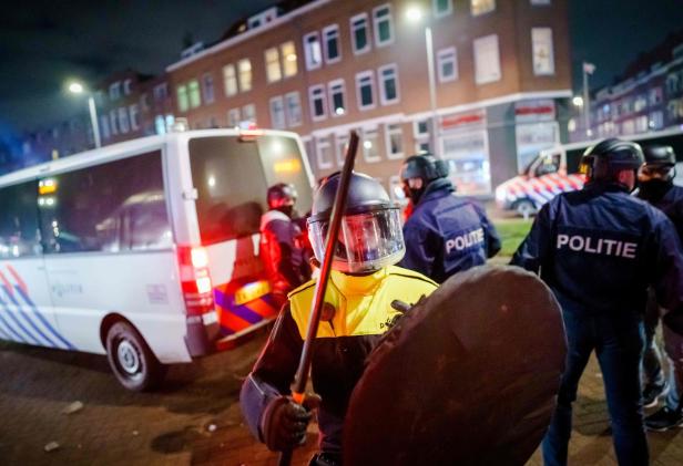 "Will Angst sehen": Wer hinter Unruhen in den Niederlanden steckt