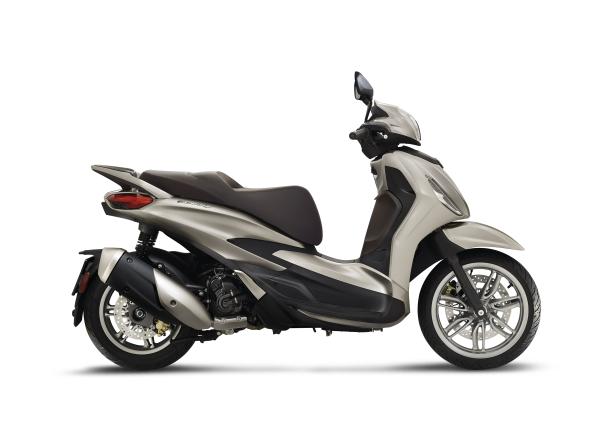 01_piaggio_beverly_300_hpe.jpg