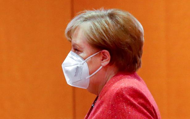 Trotz Lockdown: Warum sitzt Angela Merkels Frisur noch immer perfekt?