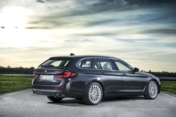 p90404013_highres_the-new-bmw-530d-xdr.jpg