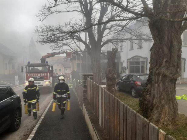 Betagtes Ehepaar aus brennendem Haus gerettet