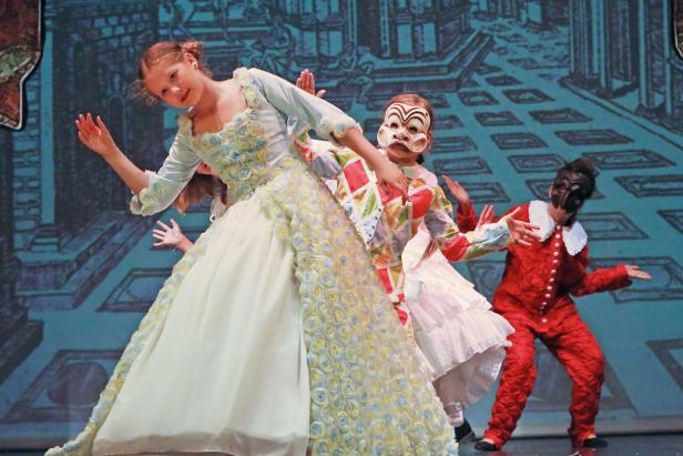 Szenenfotos aus "Pinocchio Superstar