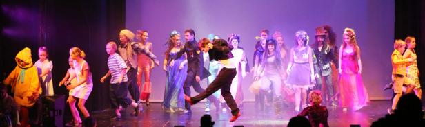 Szenenfotos aus "Pinocchio Superstar