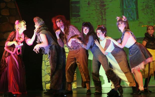 Szenenfotos aus "Pinocchio Superstar