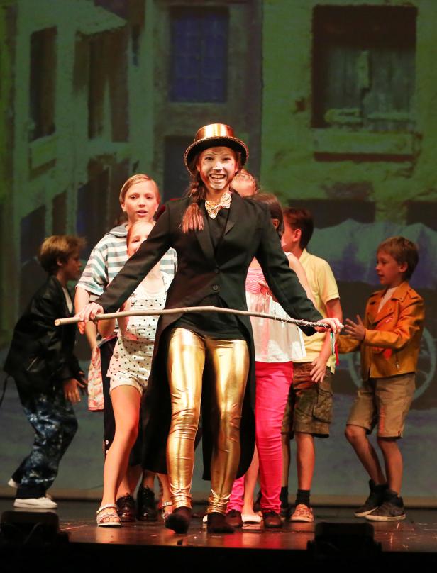 Szenenfotos aus "Pinocchio Superstar