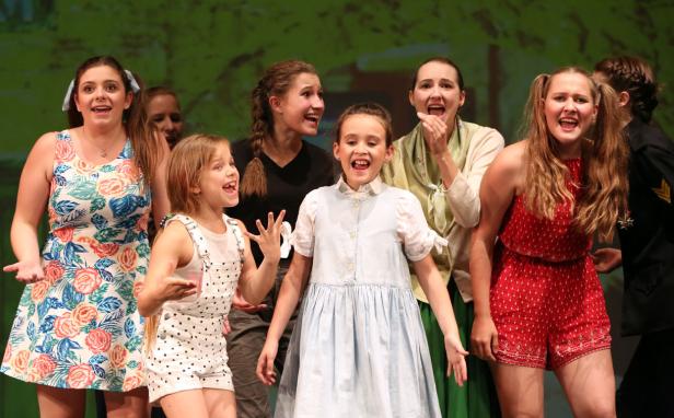 Szenenfotos aus "Pinocchio Superstar