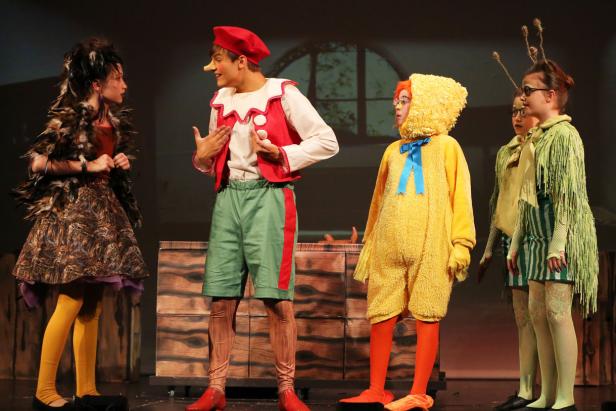 Szenenfotos aus "Pinocchio Superstar