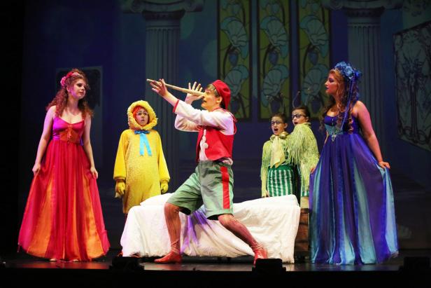 Szenenfotos aus "Pinocchio Superstar