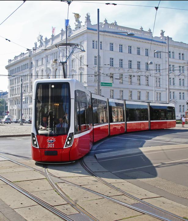 Straßenbahn Flexity, Wiener Linien