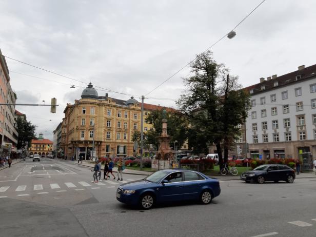 Innsbrucker Bozner Platz bekommt ein Baumdach