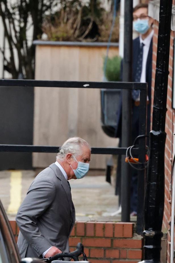 Kein gutes Zeichen: Charles besuchte Prinz Philip im Spital