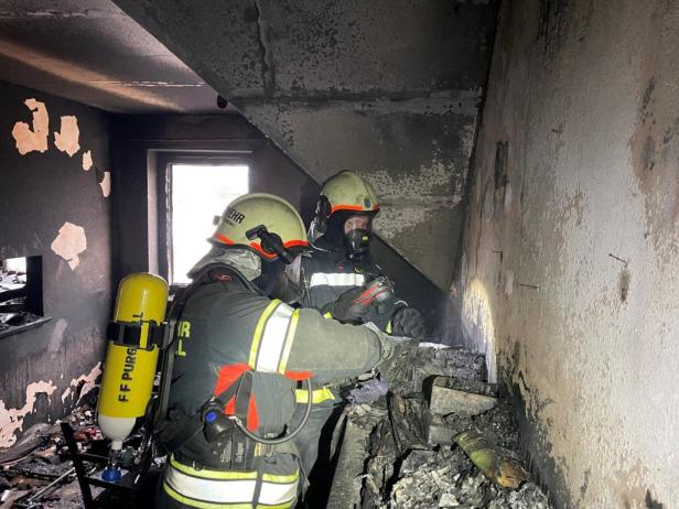 Wohnhausbrand in Niederösterreich: Mehrere Verletzte