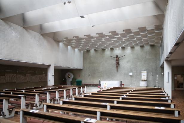 Arik Brauer-Kirche: Ein Lichthof zwischen den Religionen