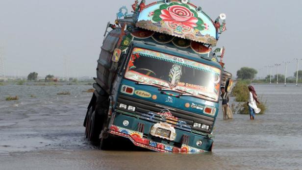 Pakistan: Monsun treibt Millionen in die Flucht